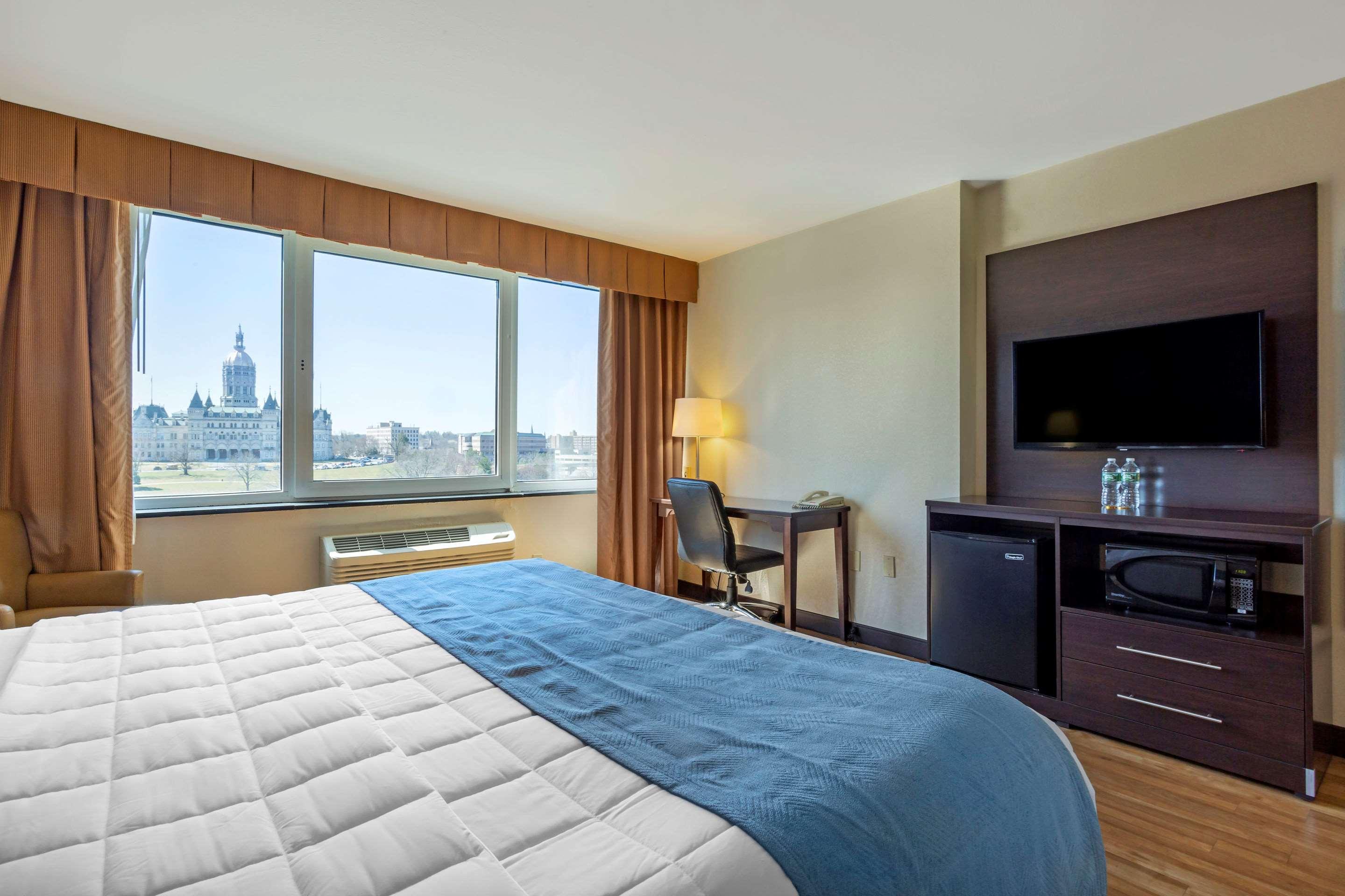 The Capitol Hotel Хартфорд Экстерьер фото